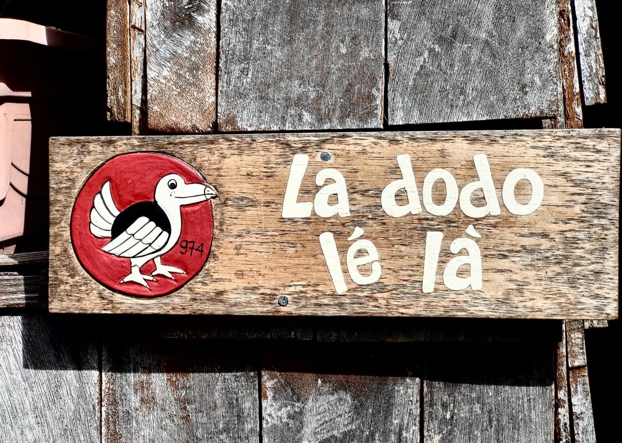 Eskal Pei - Auberge De Jeunesse & Chambres D'Hotes L'Etang-Sale Luaran gambar
